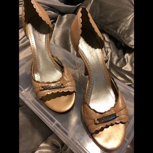 BCBG Pearl Color Shoes